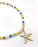 Hermosos chokers confeccionados en hilo ajustable, cristales,  charms de estrella de mar en stainless steel y sepadores en goldfilled. 