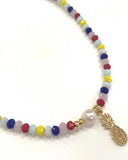 Hermosos chokers confeccionados en hilo ajustable, cristales,  charms de piña en stainless steel y sepadores en goldfilled. 